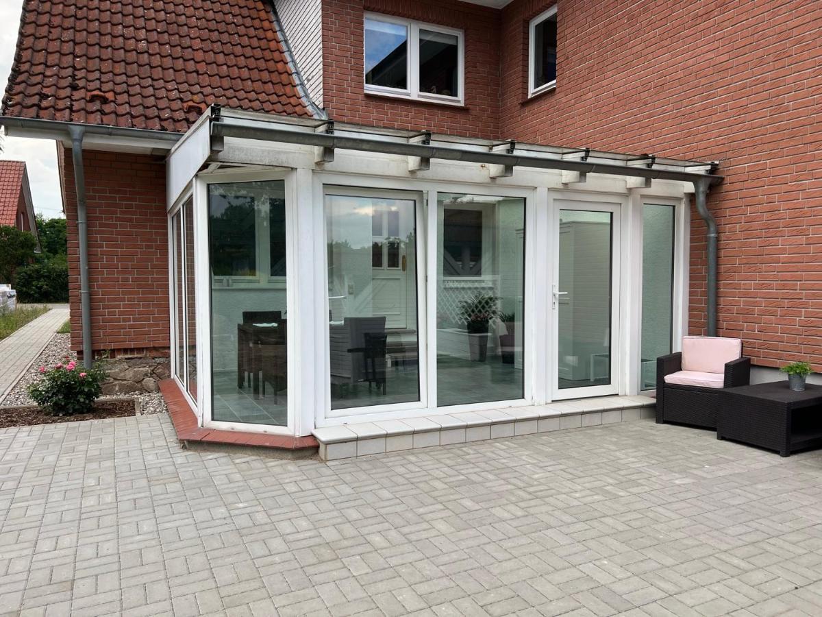 Familienfreundliche Ferienwohnung Mit Wintergarten Badow Luaran gambar